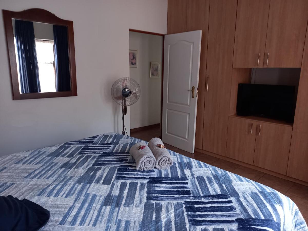 White Rose Guest House Vanderbijlpark Dış mekan fotoğraf